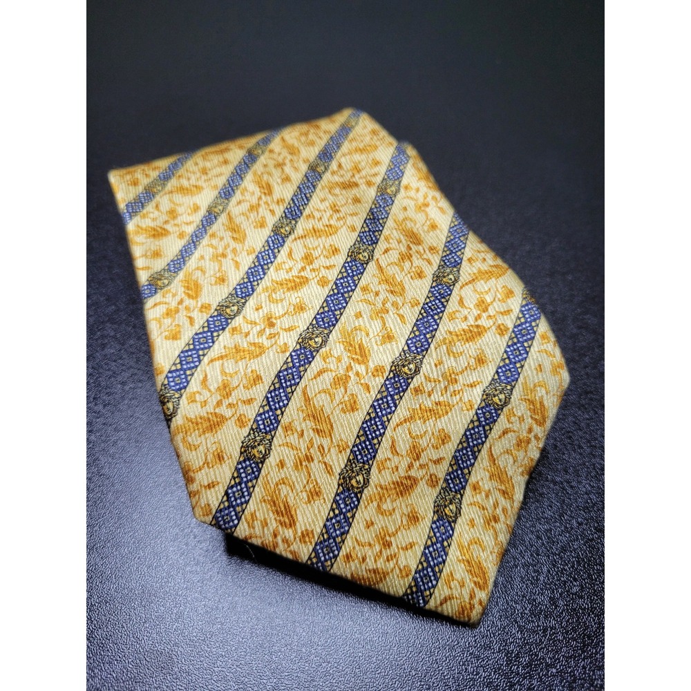 Gianni Versace Men's Necktie Yellow Floral Silk 3.75" x 58" Excellent